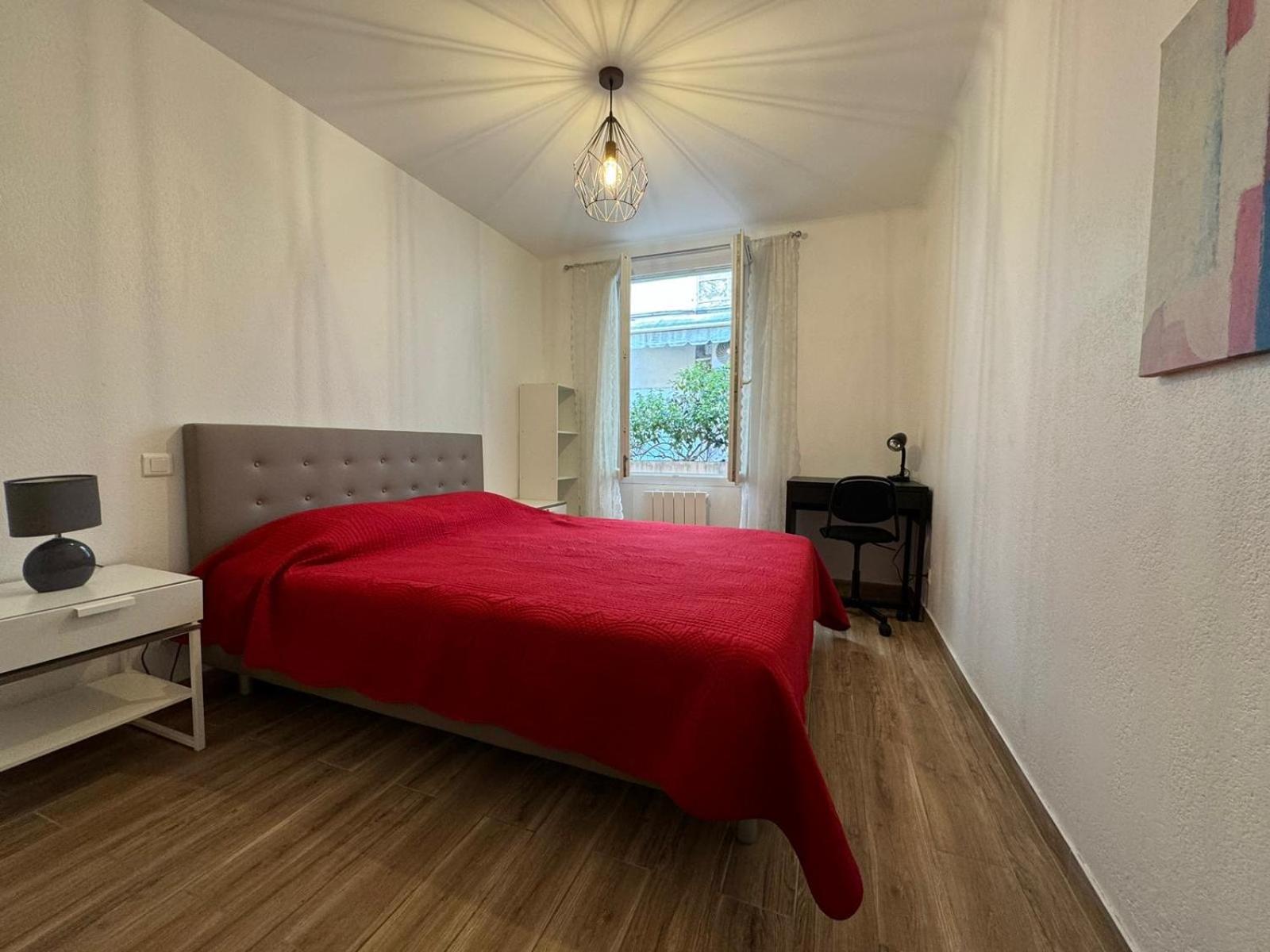Cosy Poullan, 2-Bedroom Apartment, 200 M From The Beach นีซ ภายนอก รูปภาพ